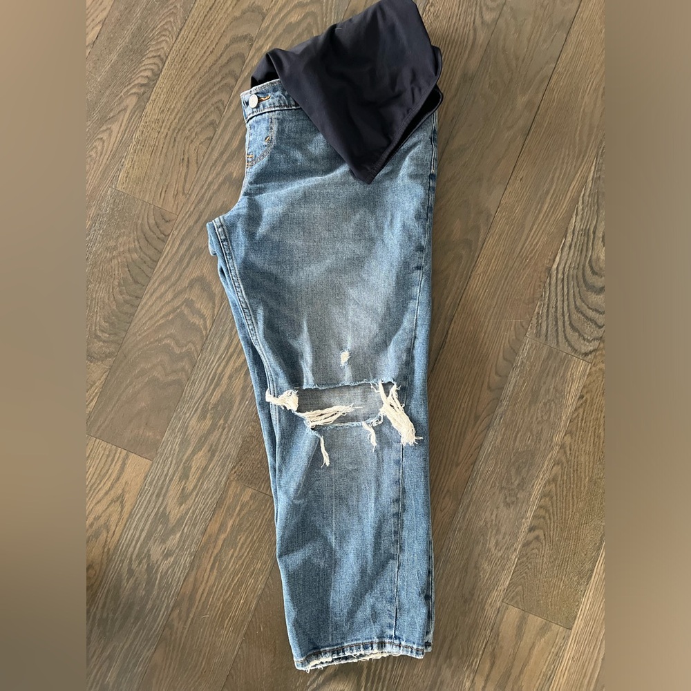 A&F Maternity Ankle Straight Jean